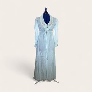 Vintage 1970s Light Blue Long Sleeve Embroidered Collar Nightgown